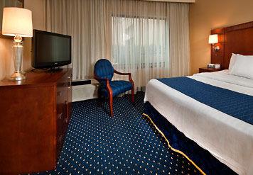 คอร์ทยาร์ด กรีสโบโร Hotel กรีนส์โบโร ภายนอก รูปภาพ